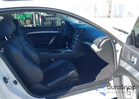 2014 Infiniti Q60 Journey from USA, damaged, VIN JN1CV6EK0EM110741